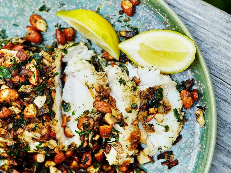 Grillet havtaske med grønt