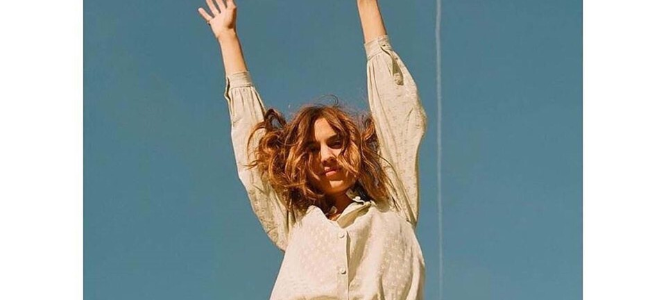 Alexa Chung er klar med sit eget tøjmærke – se kollektionen her