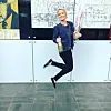 Julie hoppede af glæde efter tirsdagens flotte resultat. (Foto: Privat)