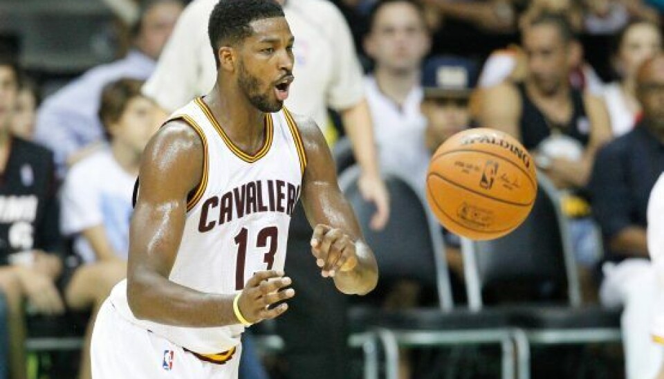 25-årige Tristan Thompson er den nye mand i Kardashian-søsterens liv. (Foto: All Over)