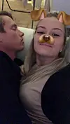 Her ses de to paradisoer i tæt omfavnelse. (Foto: Privat)