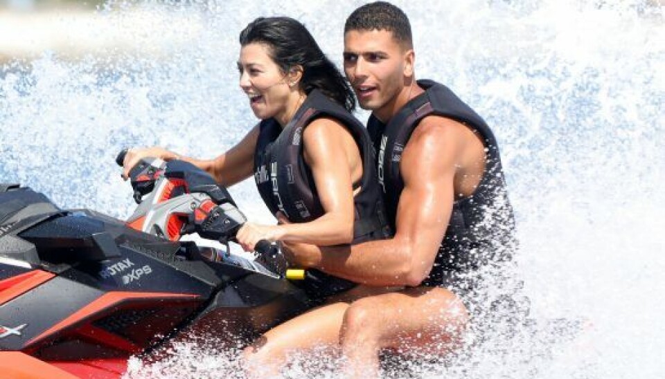 Kourtney og hendes nye flamme Younes Bendjima i Cannes (Foto: Getty Images)