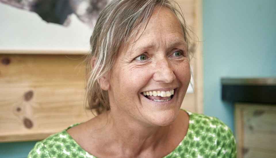 - Vi fandt hinanden, fordi Tines mor, Ida, ringede til mig, da jeg fik mit første barn som 26-årig. Hun sagde, at nu skulle vi to søstre kende hinanden. Dengang var Tine 10 år, og sidenhen har vi holdt ved, forklarer Gitte (Foto: Janus Nielsen)