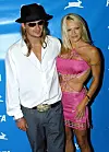 394206 07: Singer Kid Rock and actress Pamela Anderson attend the People for the Ethical Treatment of Animals (PETA) 21st Anniversary Party September 8, 2001 in New York City. (Photo by Mario Tama/Getty Images)