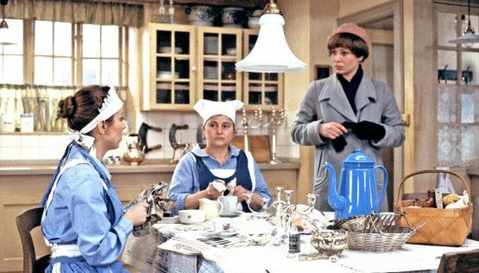 Her ses Esther (Birgitte Bruun) sammen med Laura (Elin Reimer) og Agnes (Kirsten Olesen) (Foto: DR)