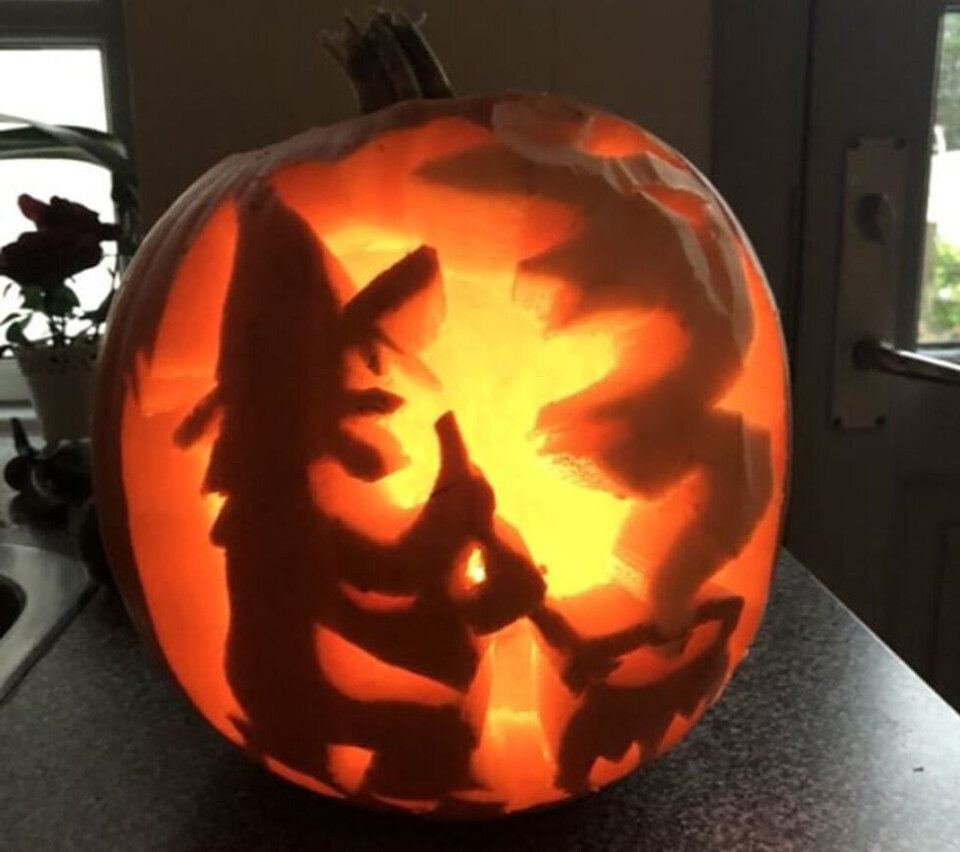 Uhyggelige Halloween-græskar: 12 sjove ideer til græskarudskæring