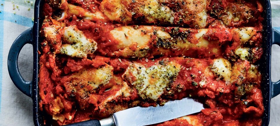 Madpandekager i fad med spinat og ricotta