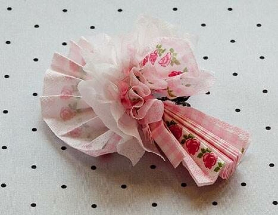 Den smukkeste serviet: Sådan folder du en rose