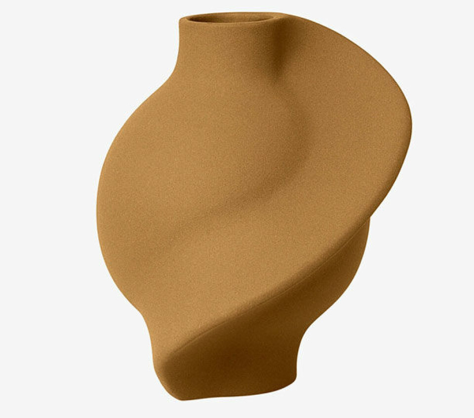 Pirout_vase_Louise_Roe_ny.jpg