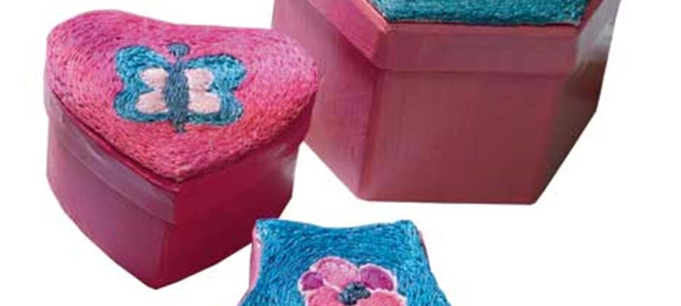 Brodér små fine låg