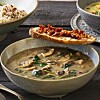 Champignonsuppe med spinat og bruschetta