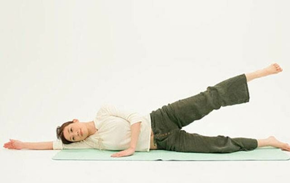 4 yogaøvelser til ferien: Find din indre ro og harmoni