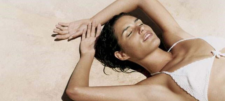 Det sker der i kroppen, når du soler dig