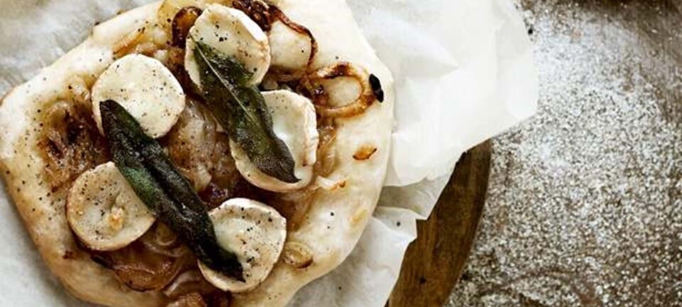 Madbrød med salvie og gedeost