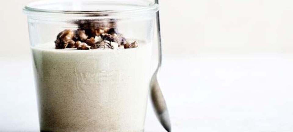 Hvid chokolade-mokka-mousse