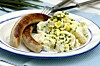 Grillpølser og kartoffelsalat