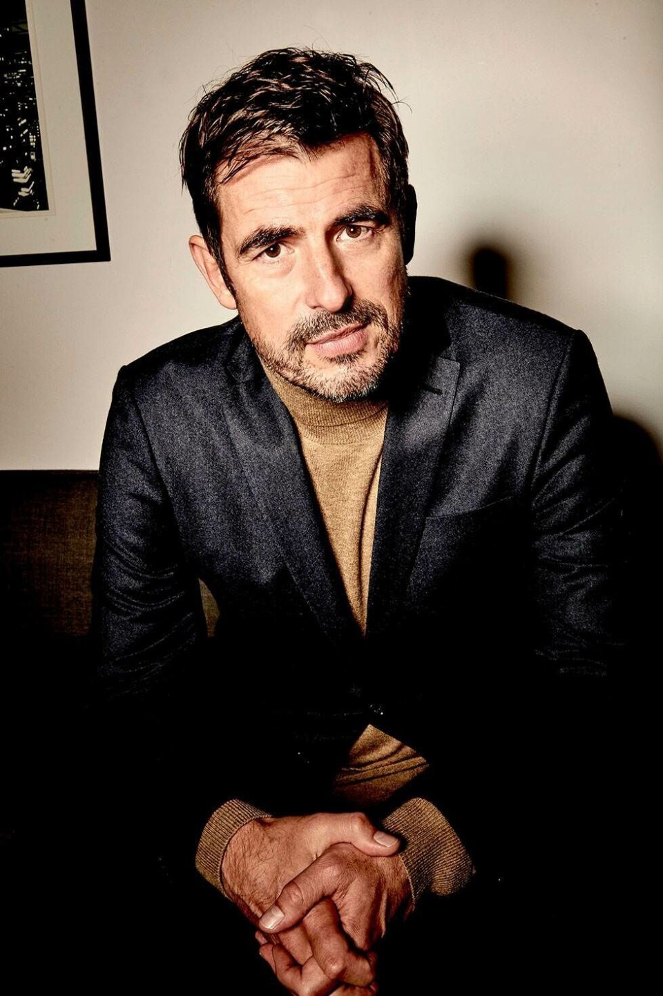 Claes Bang om sit mindreværd: 'Jeg bærer rundt på et voldsomt bekræftelsesbehov'
