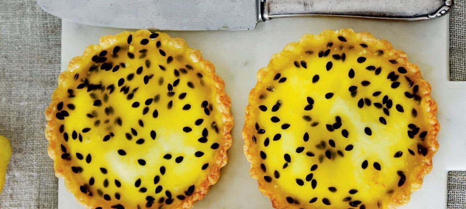 Citrontærter med passionsfrugt