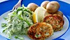 Fiskefrikadeller med broccolipuré