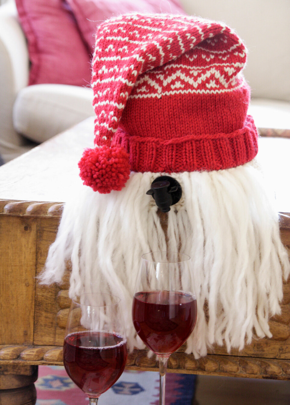 Bag in box skjuler nissehue