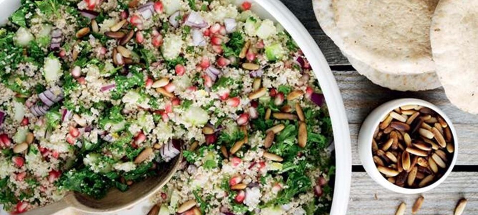 Vintertabbouleh med grønkål og granatæble