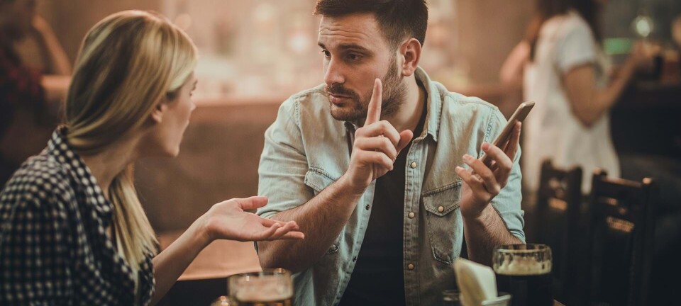 Jeg føler mig presset af min nye kæreste