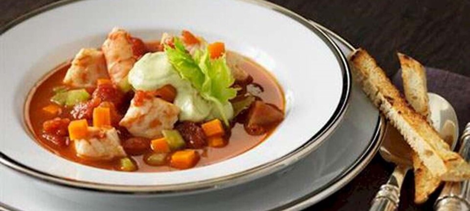 Opskrift: Fiskesuppe med skaldyr og avocadocreme