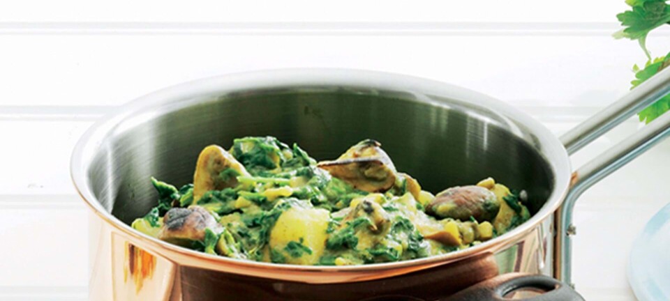 Champignon-, spinat- og kartoffelkarry