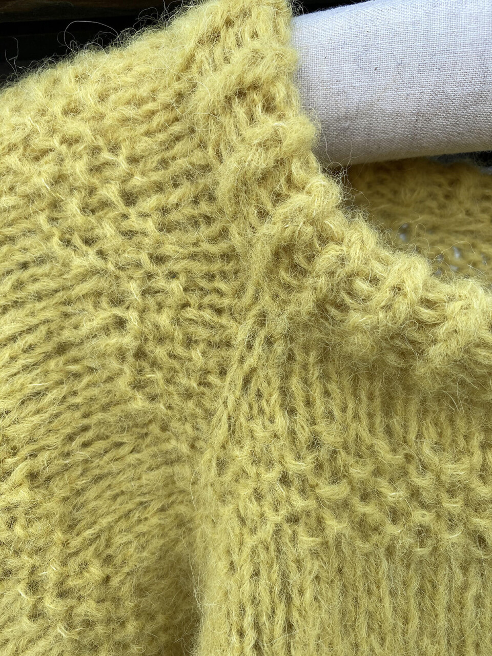 Dalia sweater1.jpg