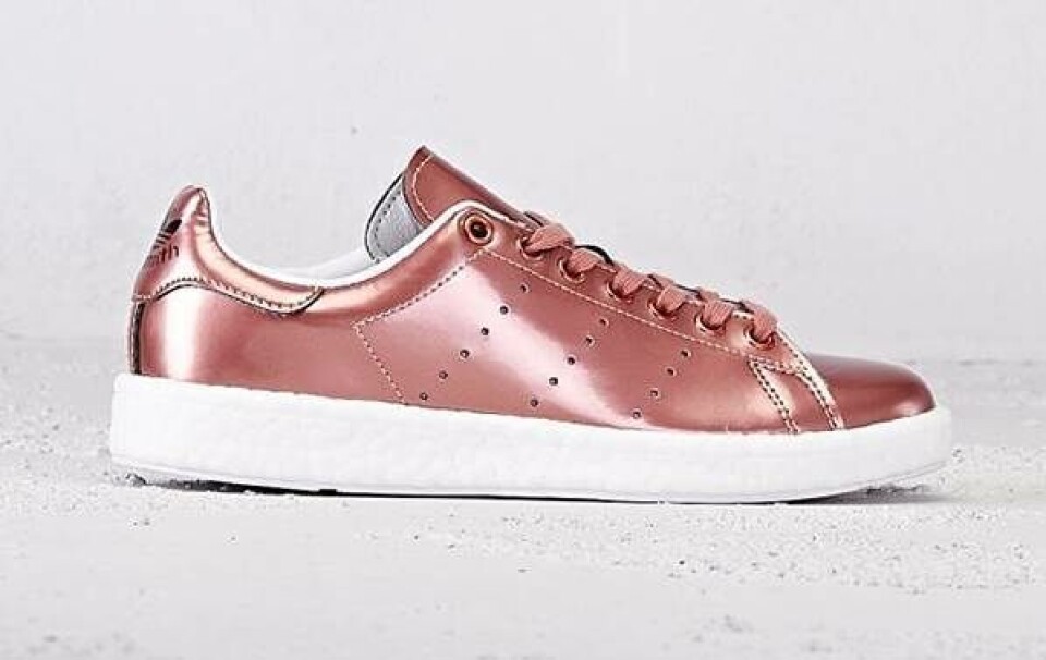 Brudesko: 14 fine sneakers, du kan skifte til efter brudevalsen