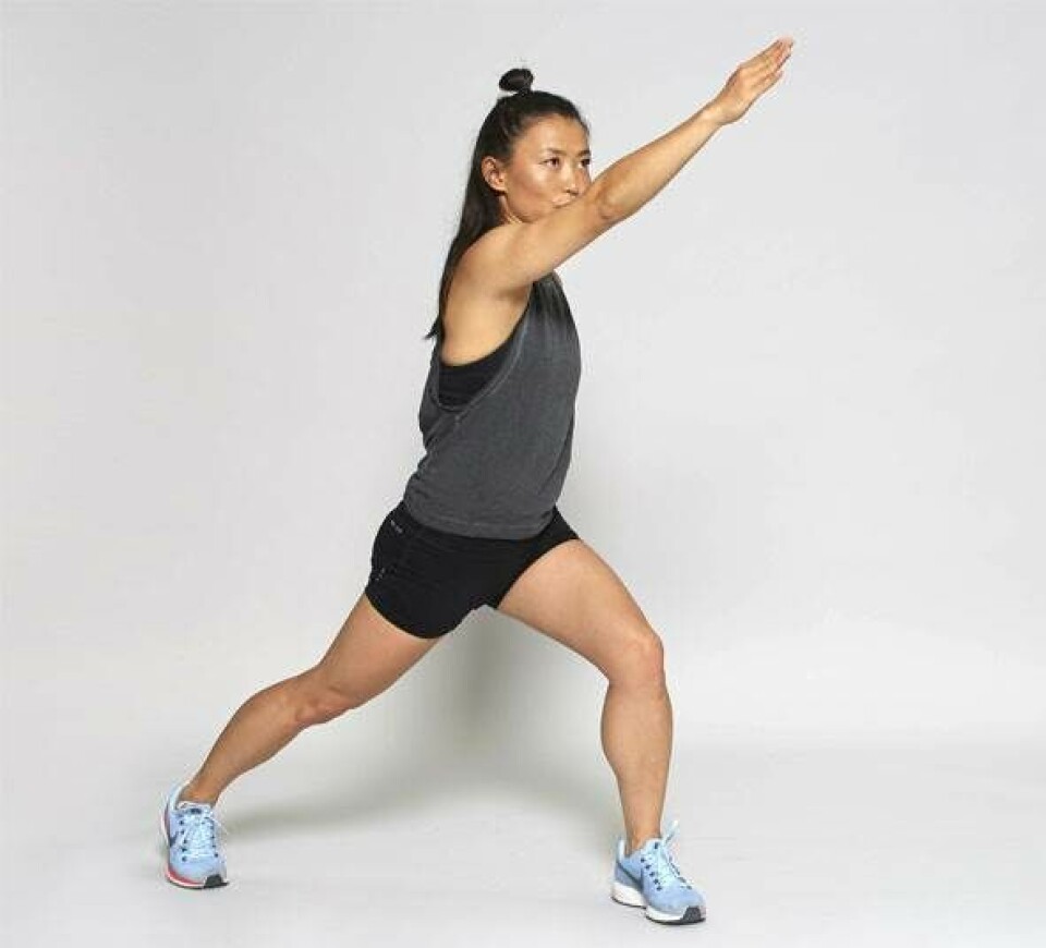 JUMPING SIDE-LUNGES 2