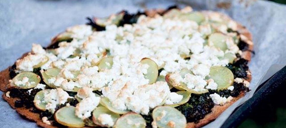 Nordisk pizza med grønkål og kartofler