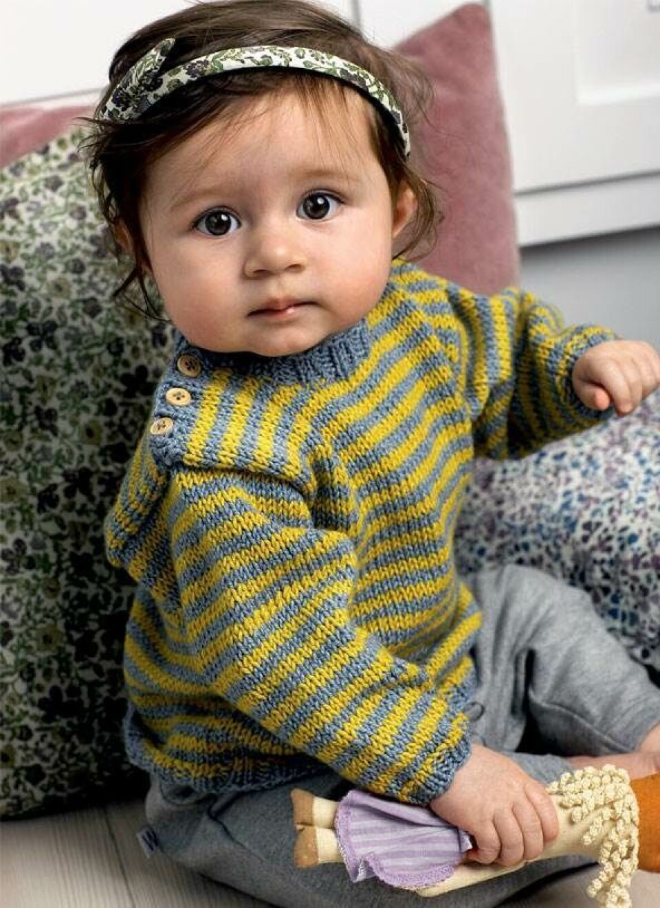 Stribet babysweater