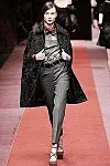 Modeuge i Milano: Pailletter, dansk model og italienske modeklassikere