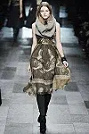 Modeuge i Milano: Pailletter, dansk model og italienske modeklassikere