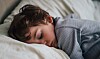 'Hvor mange timer skal mit barn optimalt sove?'