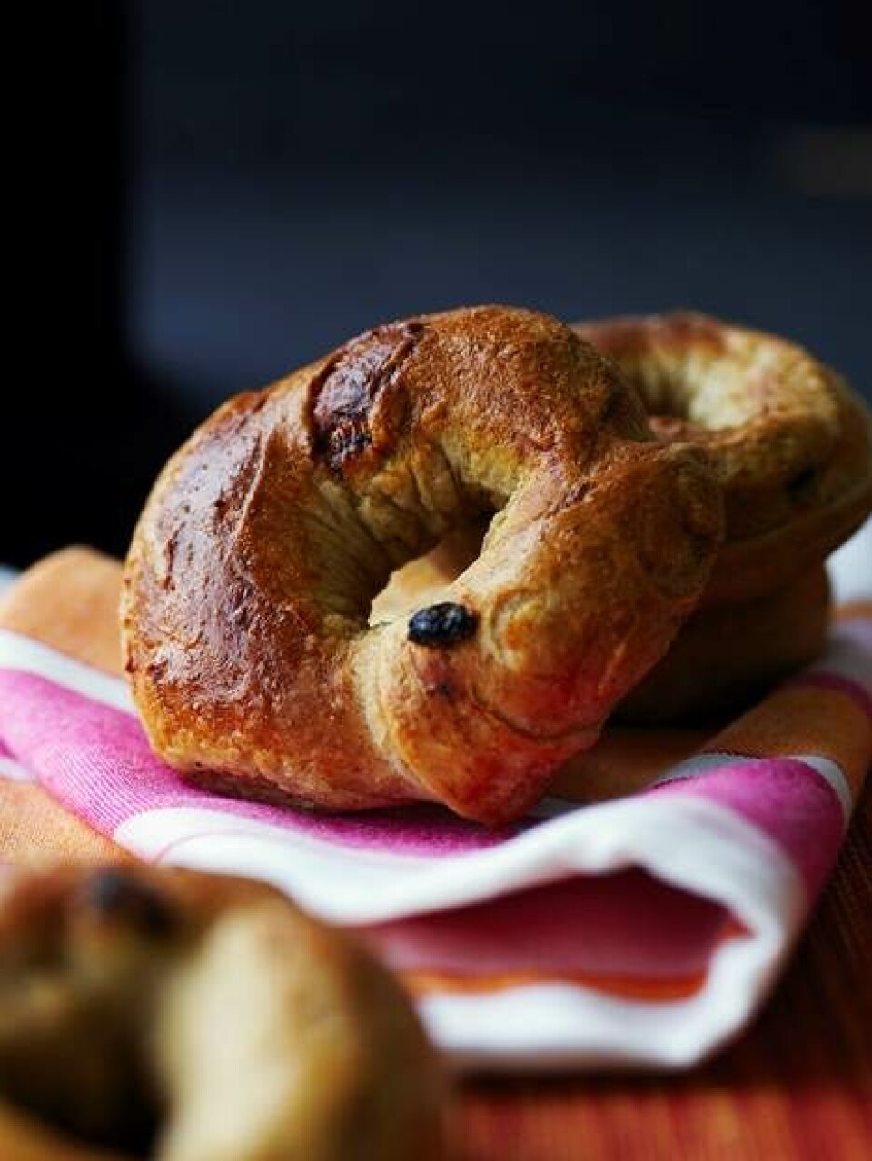 Lækre kanelbagels med rosiner