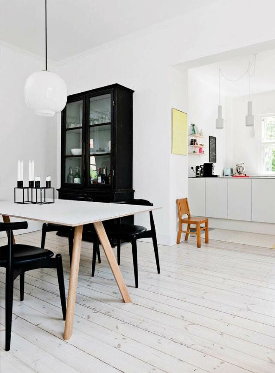 Villa i det grønne: Design & vintage i harmoni