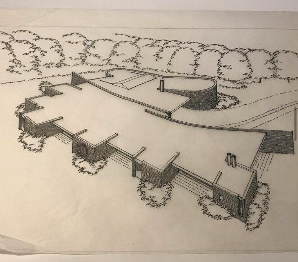 I juni 2020 flyttede Anne sammen med sin kæreste og deres seks børn ind i denne arkitekttegnede villa fra 70’erne.