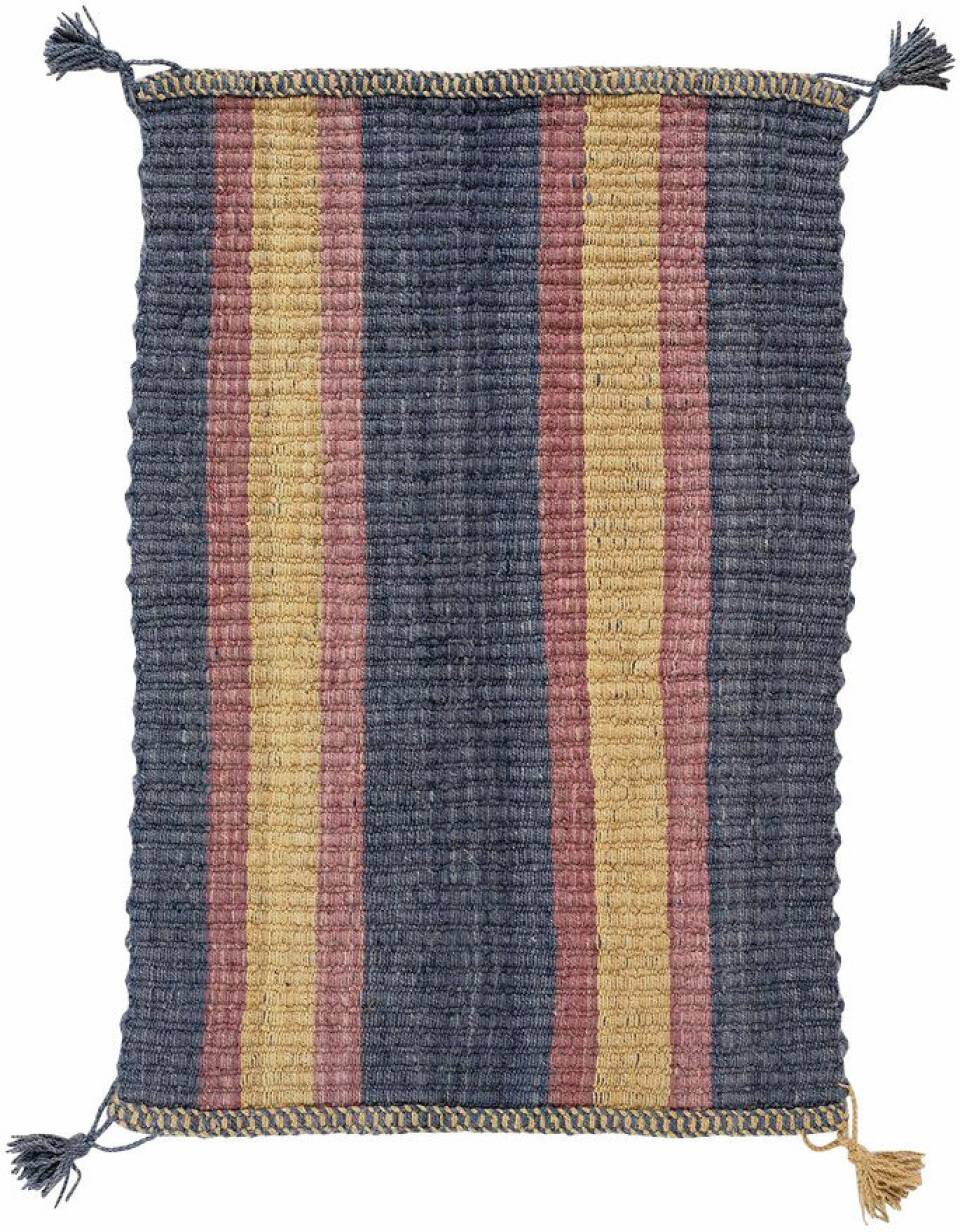 Håndvævet uldtæppe fra beduinkvinderne i Negev-ørkenen, Kusiner Carpets, 100 x 150 cm, 9.000 kr.