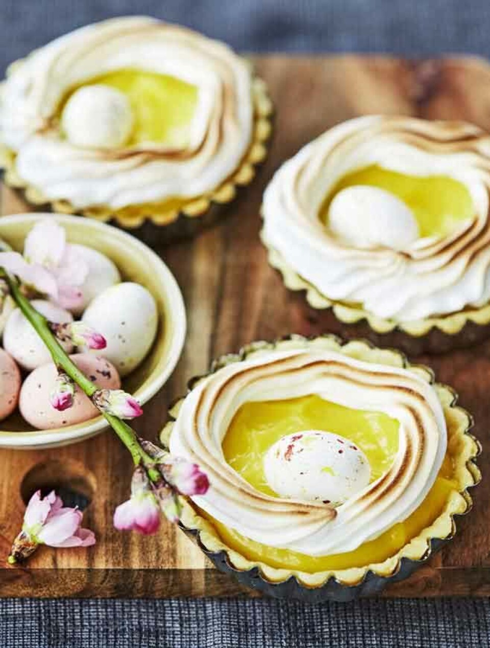 Små citrontærter med marengs