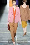 Modeuge i Paris: Kejser Karl holder hof