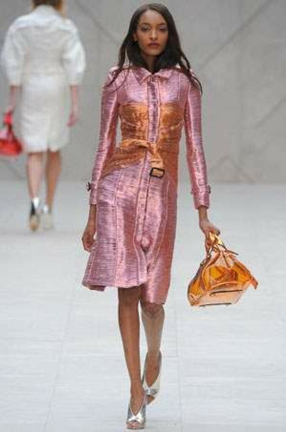 ALT for damerne til Pringle of Scotland Presentation og Burberry Show