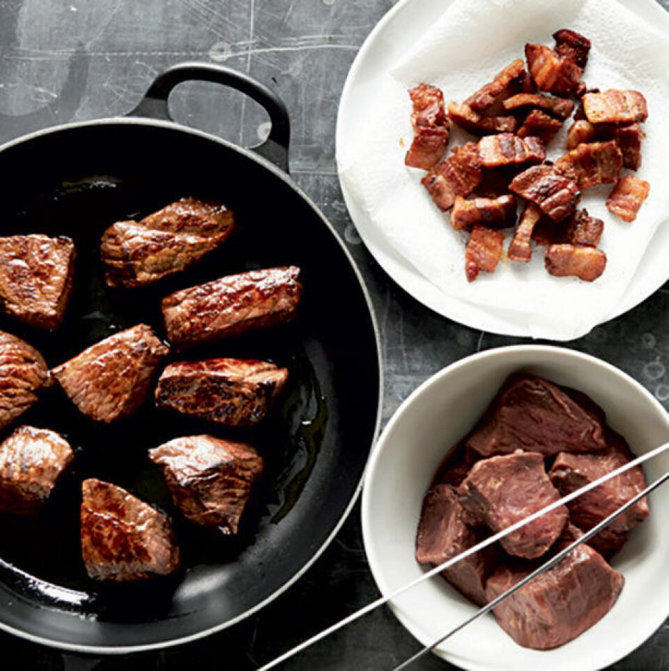 Sådan laver du Boeuf Bourguignon