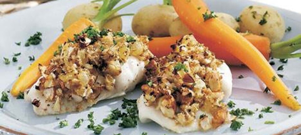 Rødspættefileter bagt med hyldeblomst