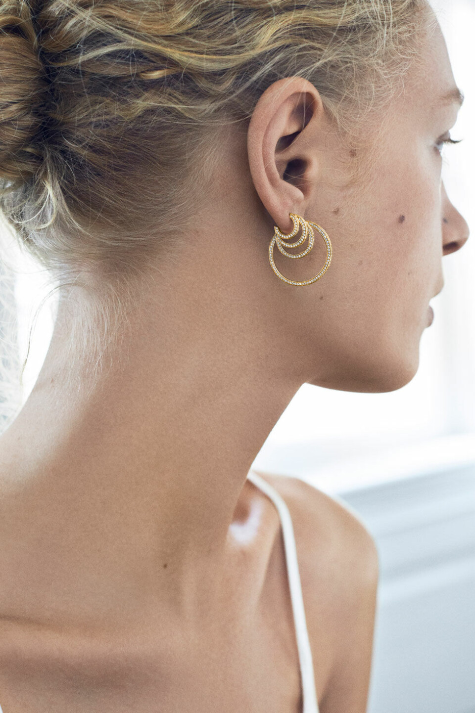 Frederikke Sofie for smykkekollektionen Halo