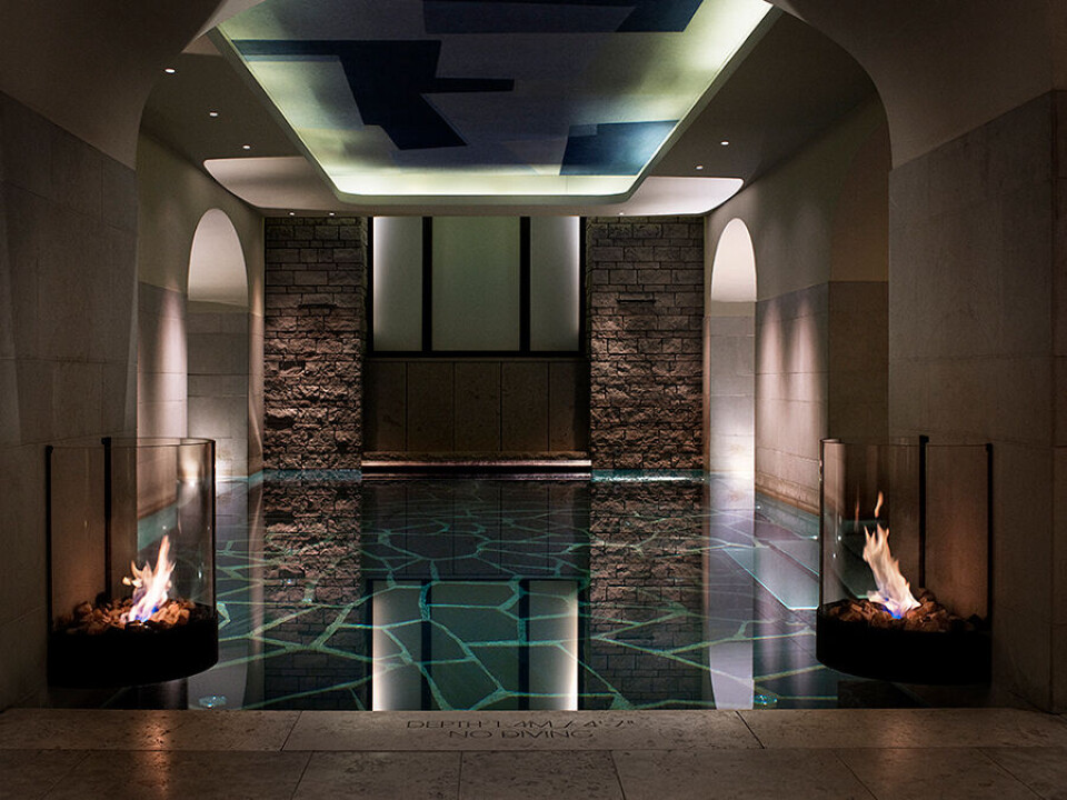 grand hotel pool