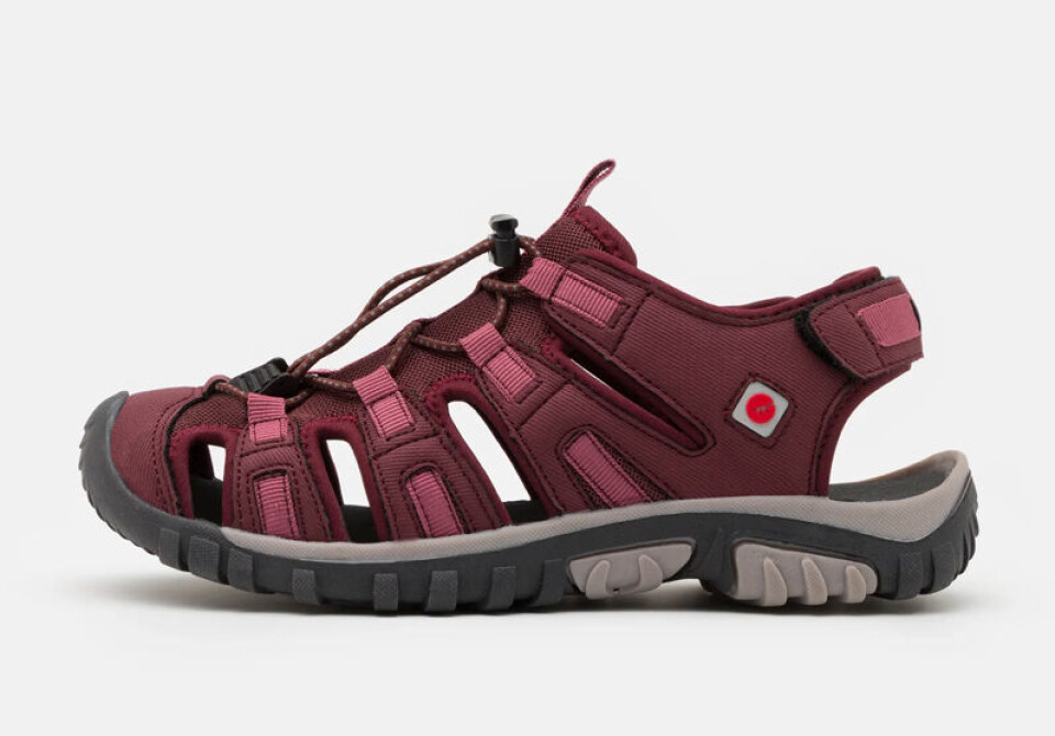 sandaler_hi-tec.jpg