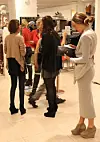 Bobler, live-musik og shopping hos Topshop