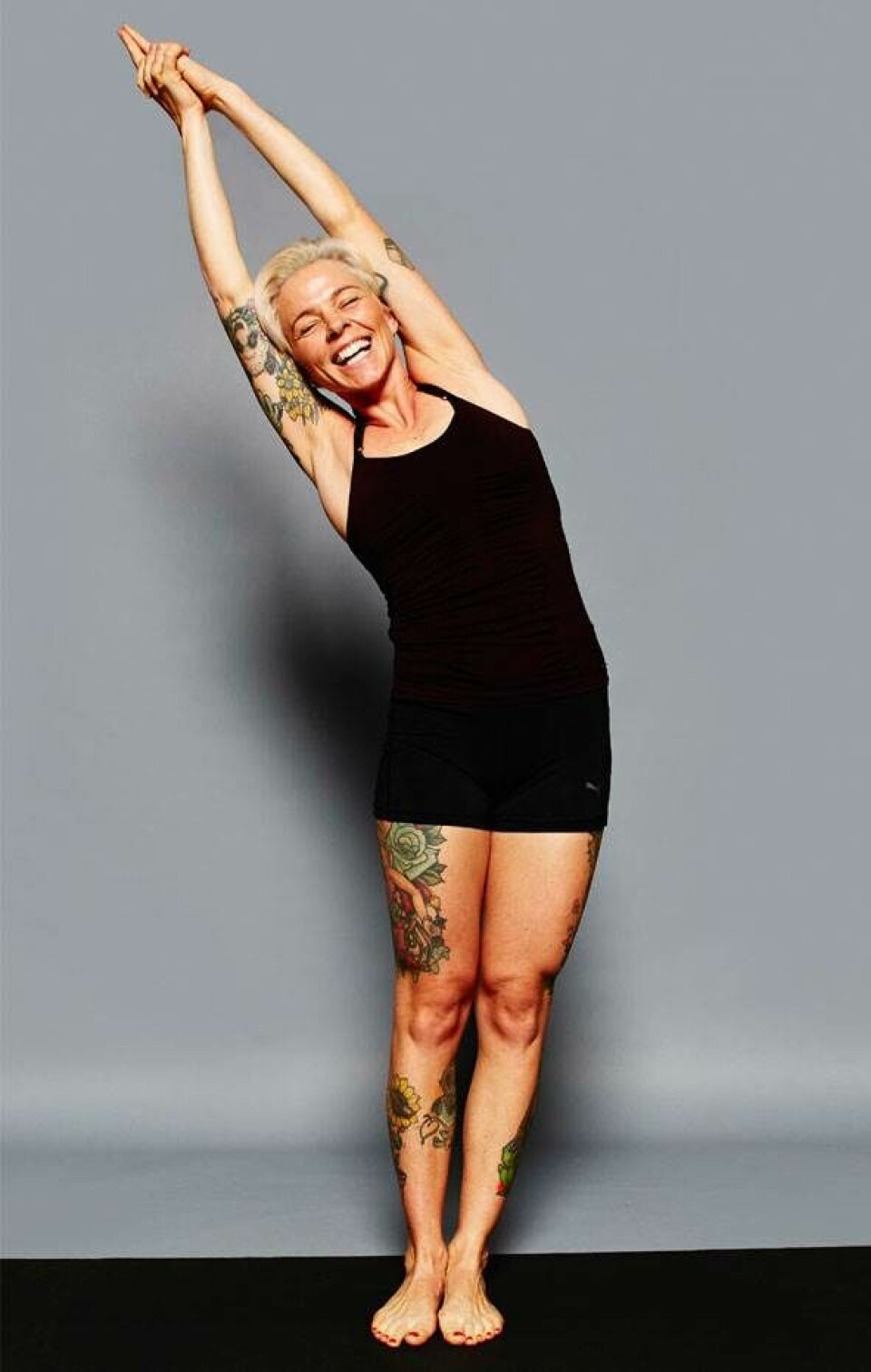 HALF MOON POSE